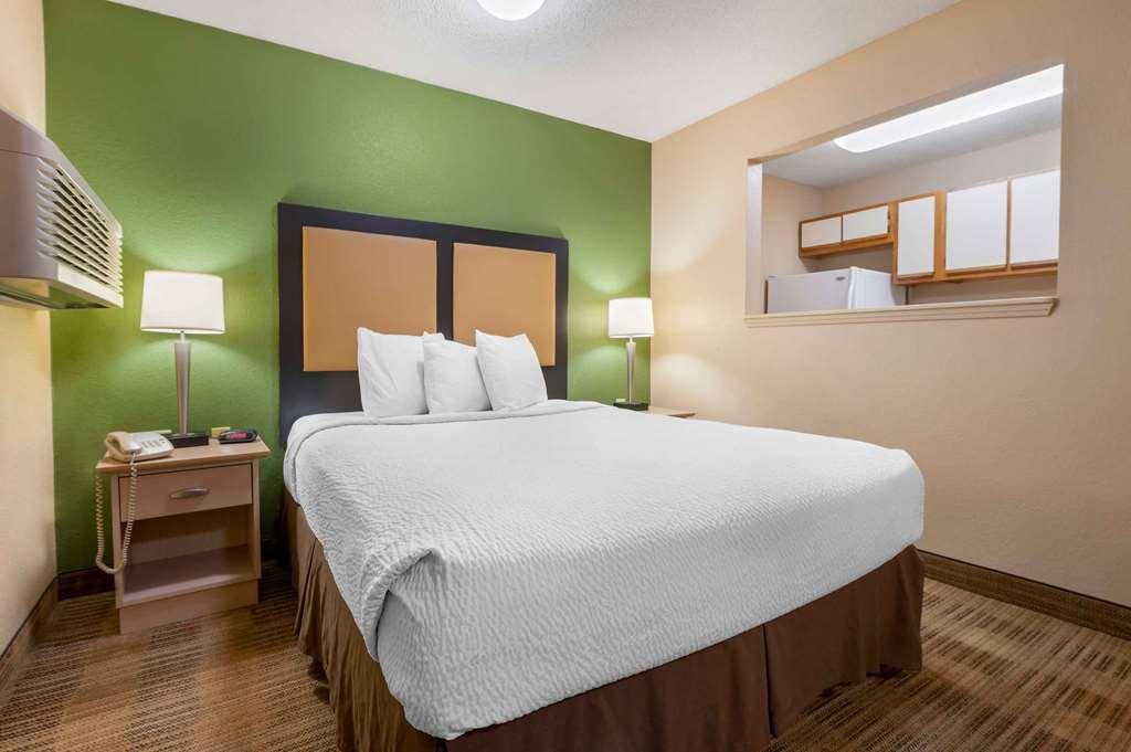 Extended Stay America Suites - Houston - Westchase - Westheimer Room photo